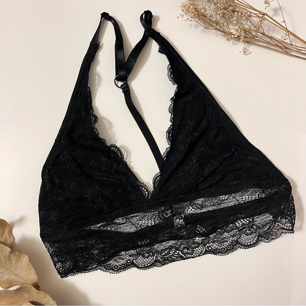 UO lace bralette